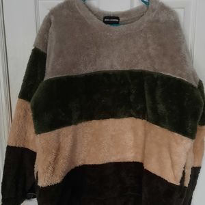 Ladies Out door's Warm Cozy Top